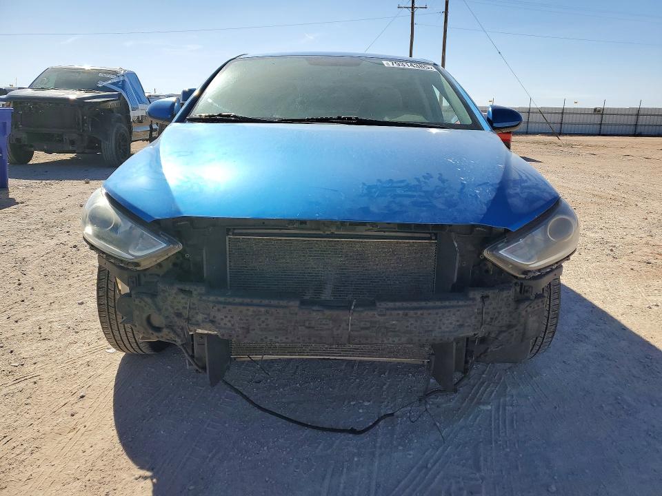 79314385 :رقم المزاد ، 5NPD74LF2HH164854 vin ، 2017 Hyundai Elantra مزاد بيع