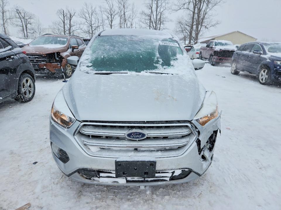 2019 Ford Escape მანქანა იყიდება აუქციონზე, vin: 1FMCU9GD7KUA86087, აუქციონის ნომერი: 75653115