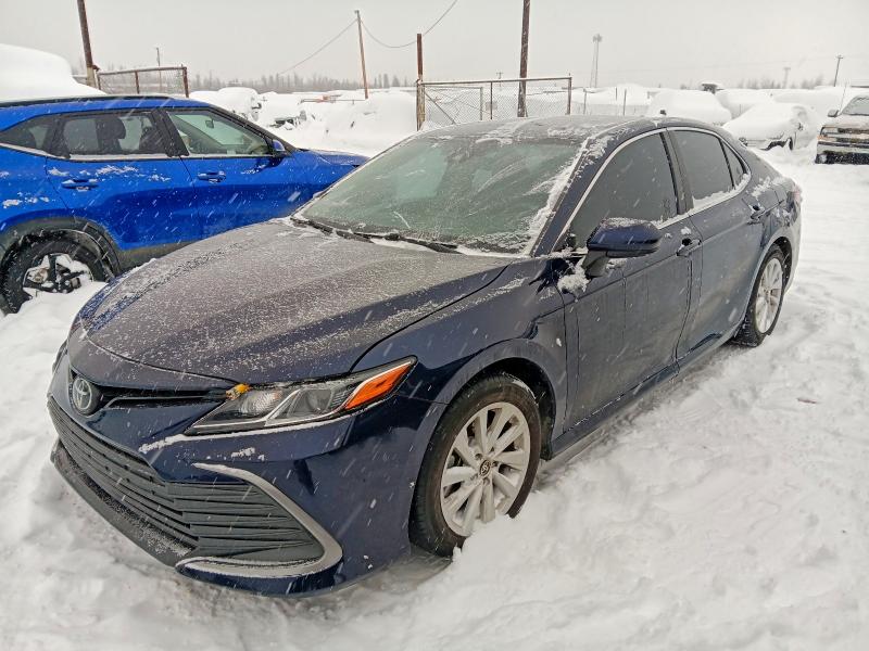 2022 Toyota Camry მანქანა იყიდება აუქციონზე, vin: 4T1C11BK9NU065875, აუქციონის ნომერი: 78187255