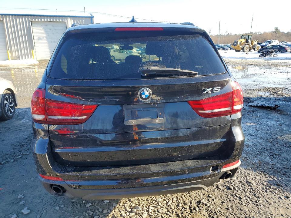76203825 :رقم المزاد ، 5UXKS4C51F0N06686 vin ، 2015 Bmw X5 مزاد بيع