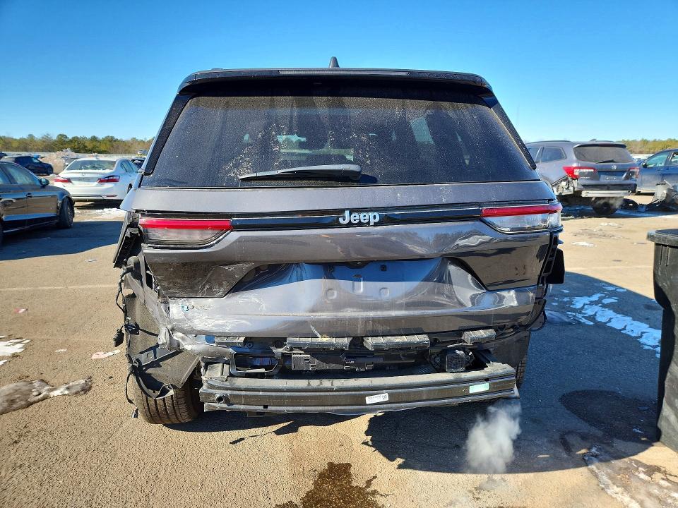 Продажа на аукционе авто 2024 Jeep Grand Cherokee, vin: 1C4RJYB64RC131111, номер лота: 76212815