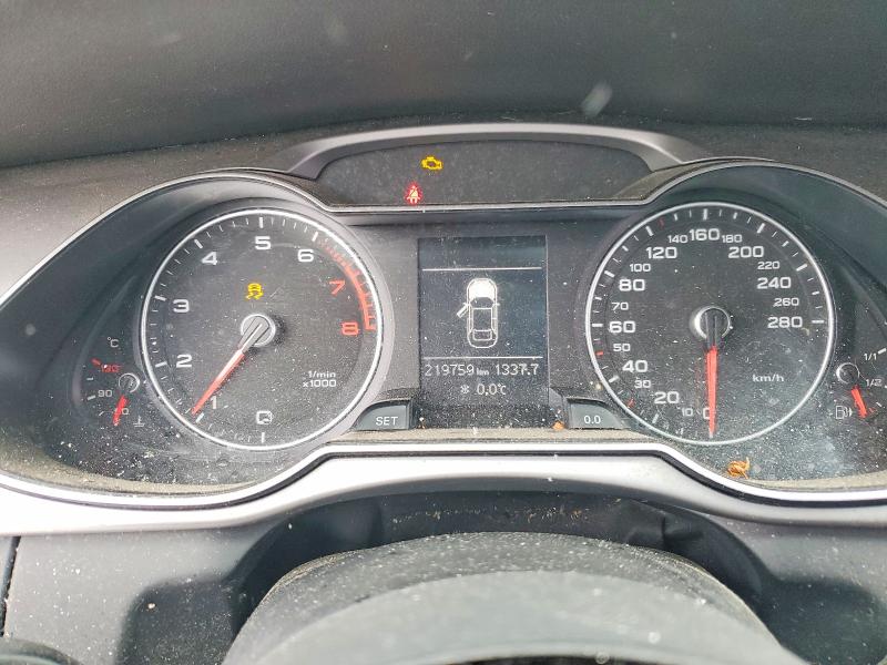 Продажа на аукционе авто 2015 Audi A4, vin: WAUDFCFL9FN003751, номер лота: 76782905