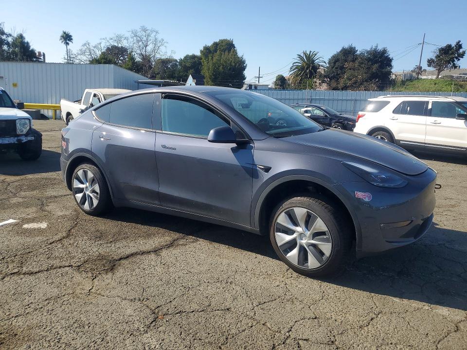 Продаж на аукціоні авто 2023 Tesla Model Y, vin: 7SAYGDED2PF964857, номер лоту: 76658105