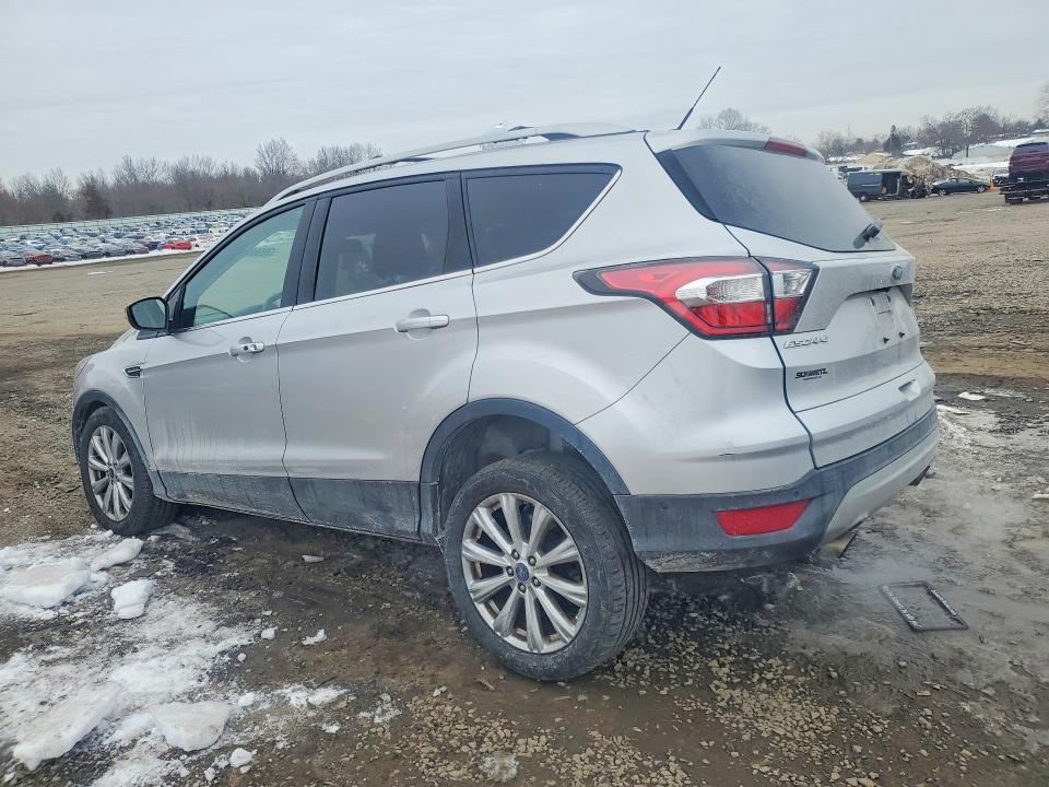 Продаж на аукціоні авто 2017 Ford Escape, vin: 1FMCU9J91HUA07770, номер лоту: 76969345