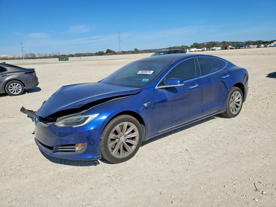 Продажа на аукционе авто 2017 Tesla Model S, vin: 5YJSA1E13HF221425, номер лота: 76699875
