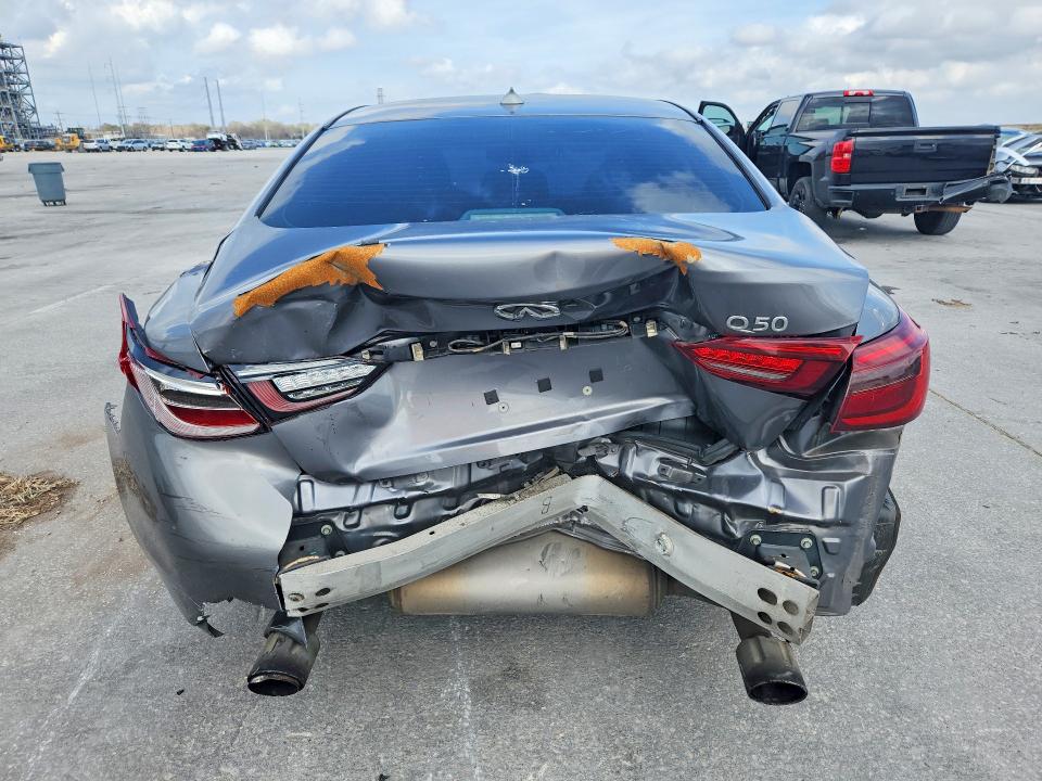 Продаж на аукціоні авто 2018 Infiniti Q50 Luxe, vin: JN1EV7AP4JM364530, номер лоту: 78292175