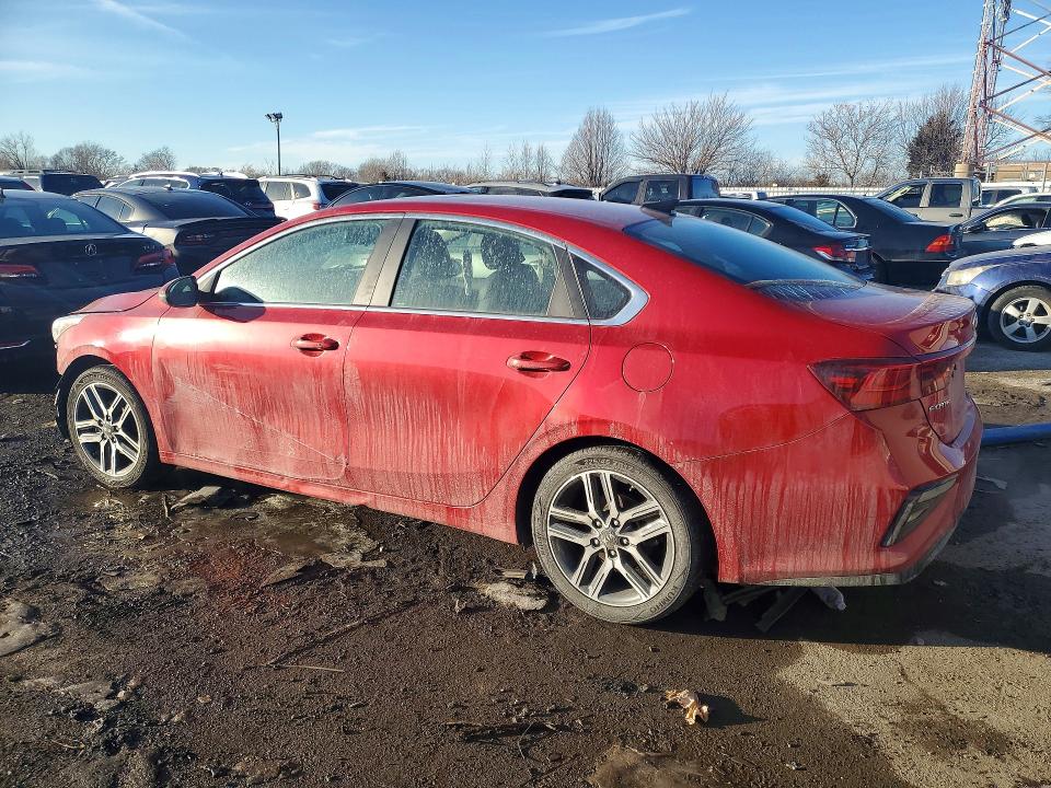 76143585 :رقم المزاد ، 3KPF54AD0ME290130 vin ، 2021 Kia Forte مزاد بيع