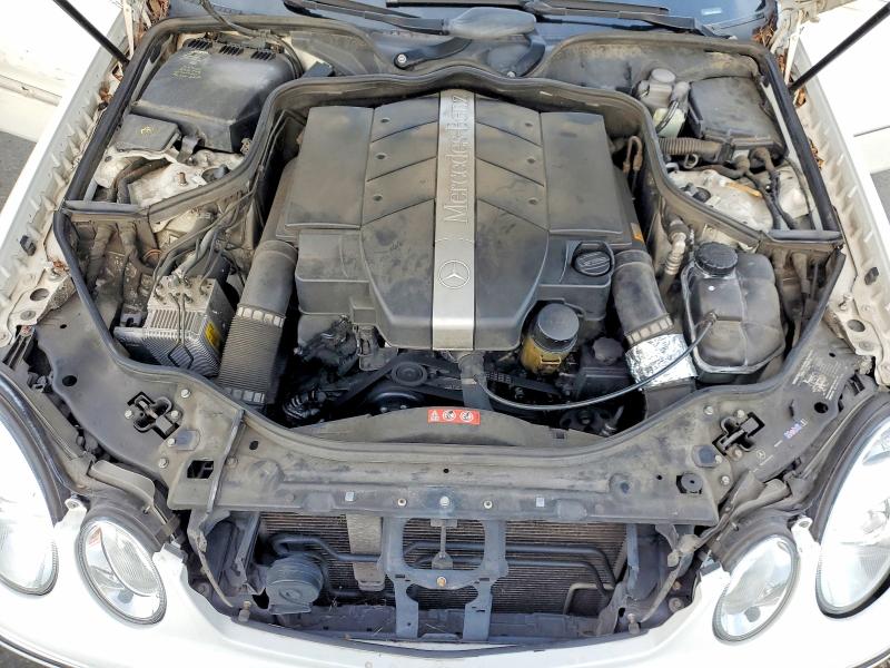 76170835 :رقم المزاد ، WDBUH65JX4A481968 vin ، 2004 Mercedes-benz E مزاد بيع