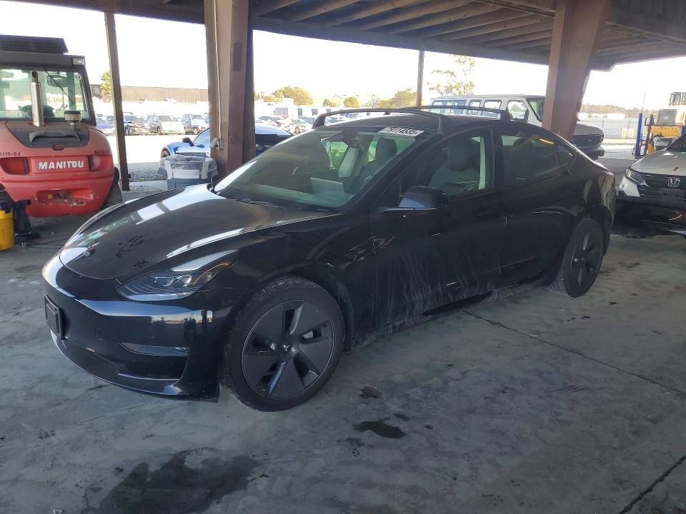 Auction sale of the 2023 Tesla Model 3, vin: 5YJ3E1EA1PF696398, lot number: 79114555