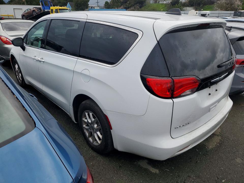 74461445 :رقم المزاد ، 2C4RC1CG3RR195091 vin ، 2024 Chrysler Voyager مزاد بيع