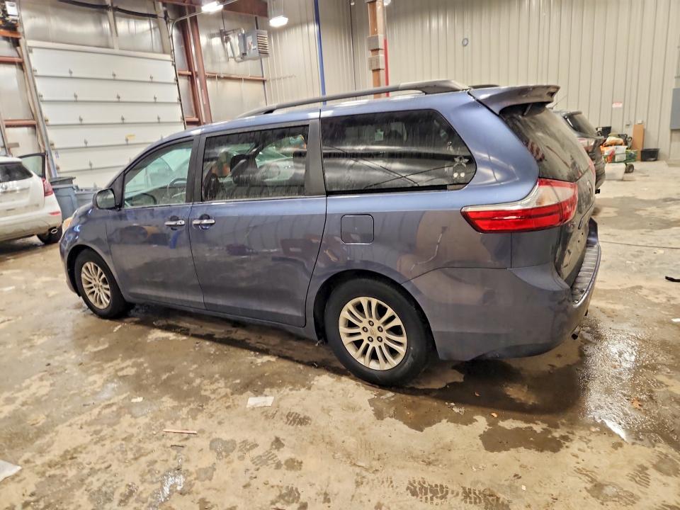 Продаж на аукціоні авто 2015 Toyota Sienna, vin: 5TDYK3DC4FS575565, номер лоту: 74078725