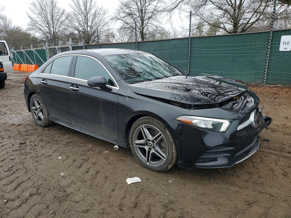 Aukcja sprzedaży 2022 Mercedes-benz A, vin: W1K3G4FB6NJ350135, numer aukcji: 77413885