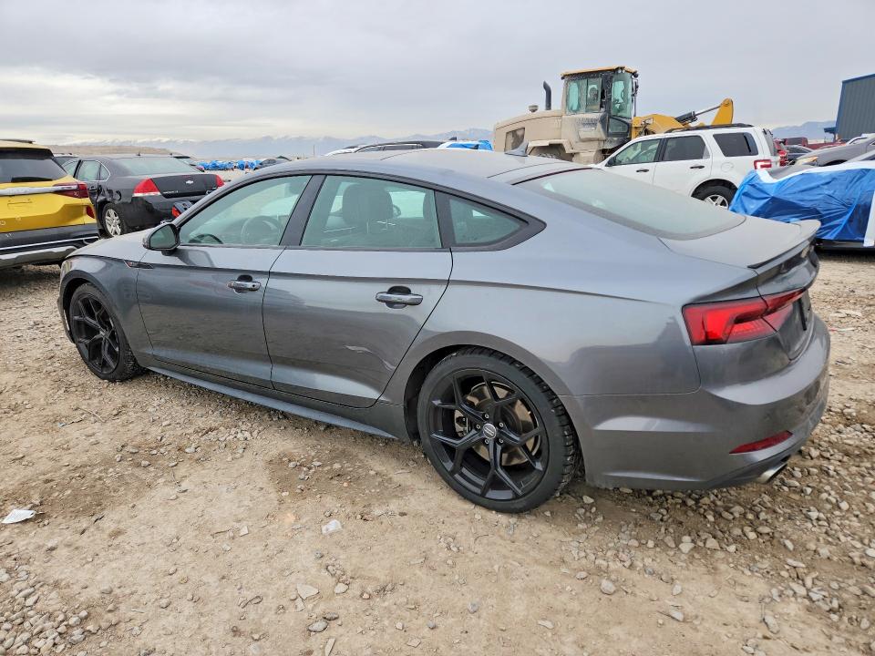 Продажа на аукционе авто 2018 Audi A5, vin: WAUENCF57JA082684, номер лота: 76558615