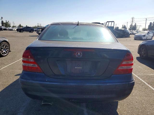 76405755 :رقم المزاد ، WDBRF40J35F609124 vin ، 2005 Mercedes-benz C مزاد بيع