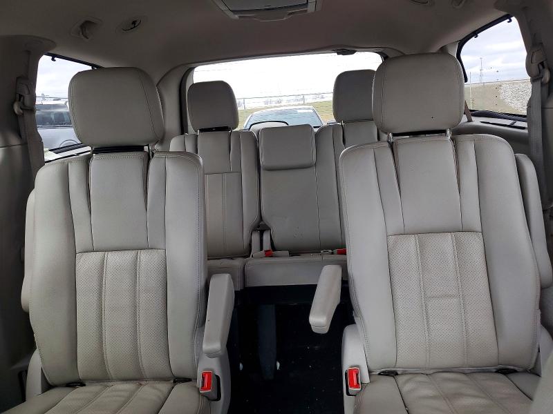 2013 Chrysler Town & Country მანქანა იყიდება აუქციონზე, vin: 2C4RC1CG8DR531746, აუქციონის ნომერი: 78311555