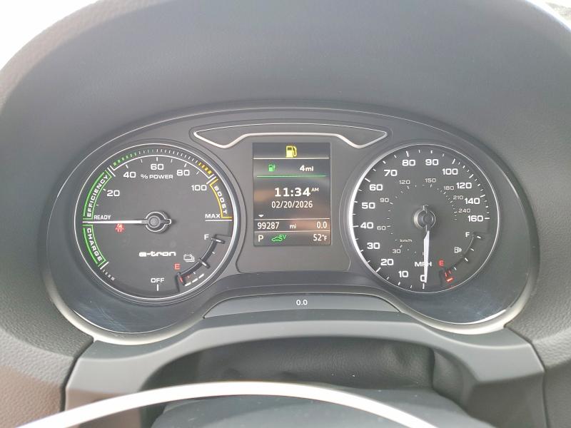 Продажа на аукционе авто 2018 Audi A3, vin: WAUUPBFF8JA054692, номер лота: 97301535