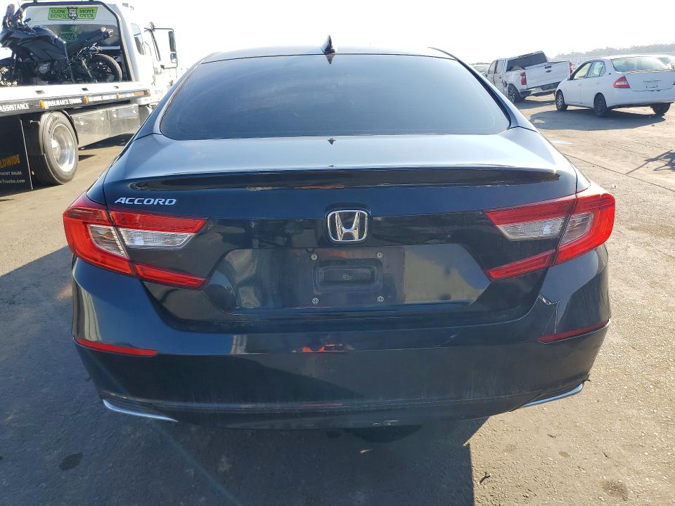 74508685 :رقم المزاد ، 1HGCV1F18LA101274 vin ، 2020 Honda Accord مزاد بيع