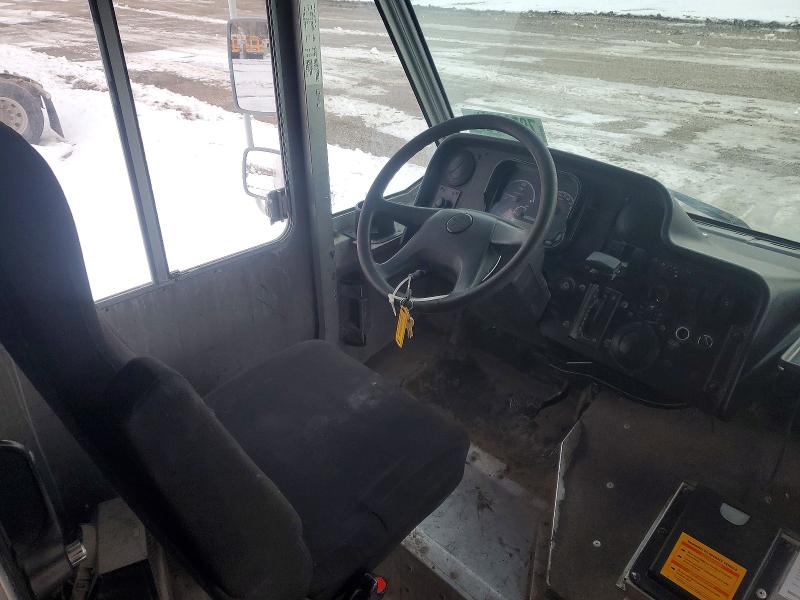 Продажа на аукционе авто 2016 Freigliner Chassis, vin: 4UZAC3DV4GCHX0552, номер лота: 49518436