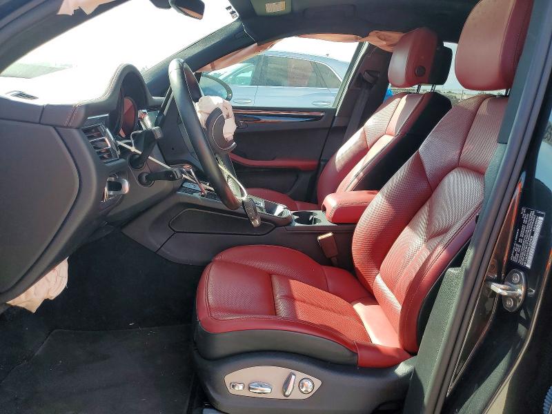 77114865 :رقم المزاد ، WP1AA2A52NLB05408 vin ، 2022 Porsche Macan مزاد بيع