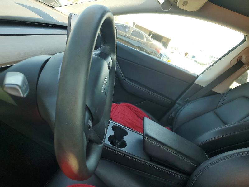 79223245 :رقم المزاد ، 5YJYGDEF1MF216594 vin ، 2021 Tesla Model Y مزاد بيع