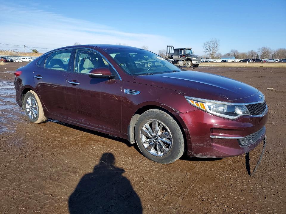 Продаж на аукціоні авто 2016 Kia Optima, vin: 5XXGT4L38GG107339, номер лоту: 77367245