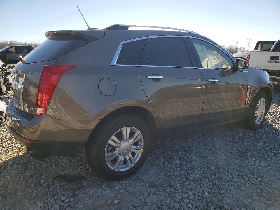 78636395 :رقم المزاد ، 3GYFNBE31FS629577 vin ، 2015 Cadillac Srx مزاد بيع