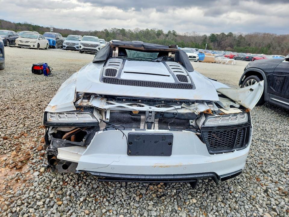 2017 Audi R8 მანქანა იყიდება აუქციონზე, vin: WUAVACFX9H7905058, აუქციონის ნომერი: 76884805