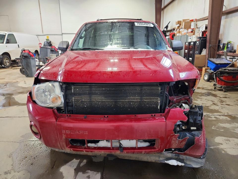 78064925 :رقم المزاد ، 1FMCU9DG6BKB31255 vin ، 2011 Ford Escape مزاد بيع