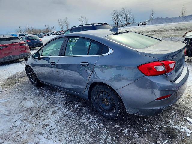 78237255 :رقم المزاد ، 1G1BE5SM8J7215358 vin ، 2018 Chevrolet Cruze مزاد بيع