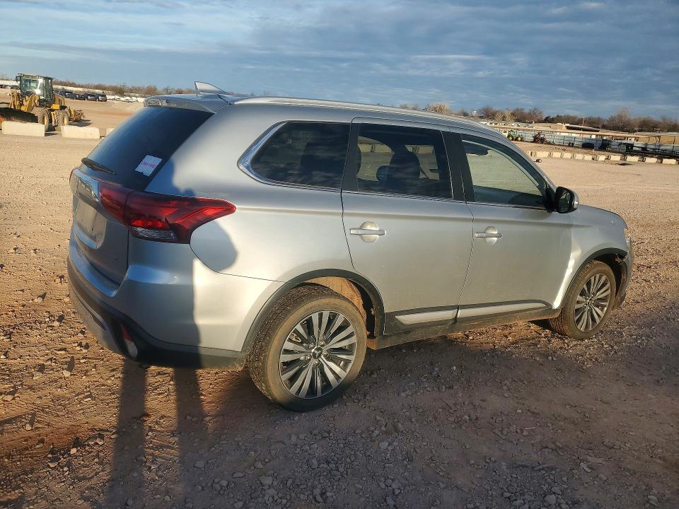 Продажа на аукционе авто 2020 Mitsubishi Outlander, vin: JA4AZ3A34LZ038121, номер лота: 78306435