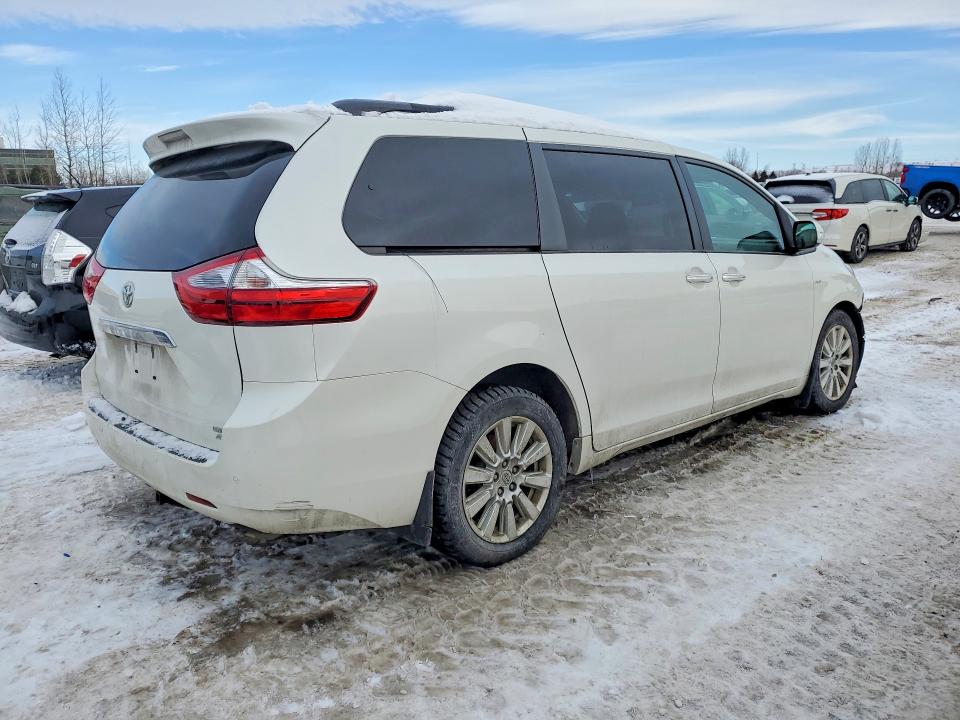 Продажа на аукционе авто 2017 Toyota Sienna, vin: 5TDDZ3DC3HS176532, номер лота: 76474445