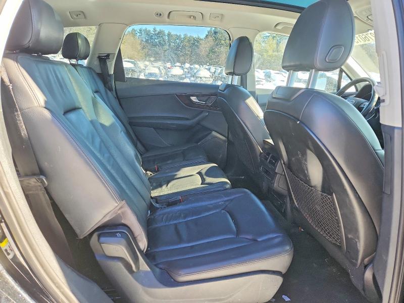 Продажа на аукционе авто 2017 Audi Q7, vin: WA1LAAF73HD048143, номер лота: 76276015