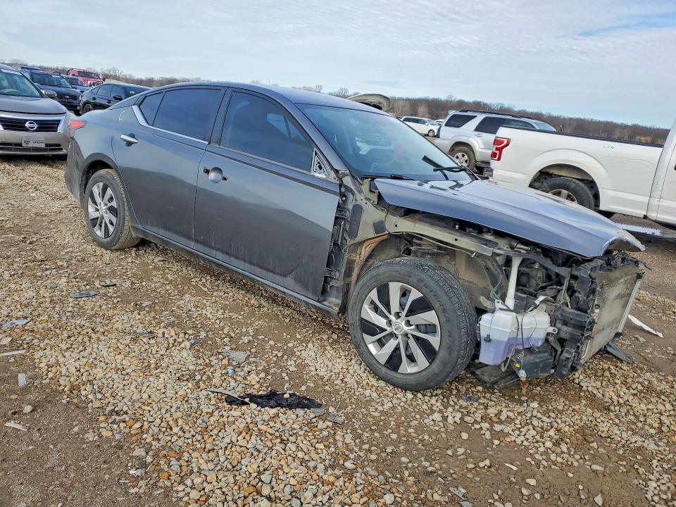 Продажа на аукционе авто 2020 Nissan Altima, vin: 1N4BL4BVXLC137858, номер лота: 77611555
