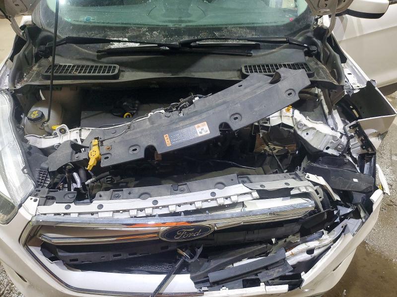 77513555 :رقم المزاد ، 1FMCU9GD2JUA77604 vin ، 2018 Ford Escape مزاد بيع