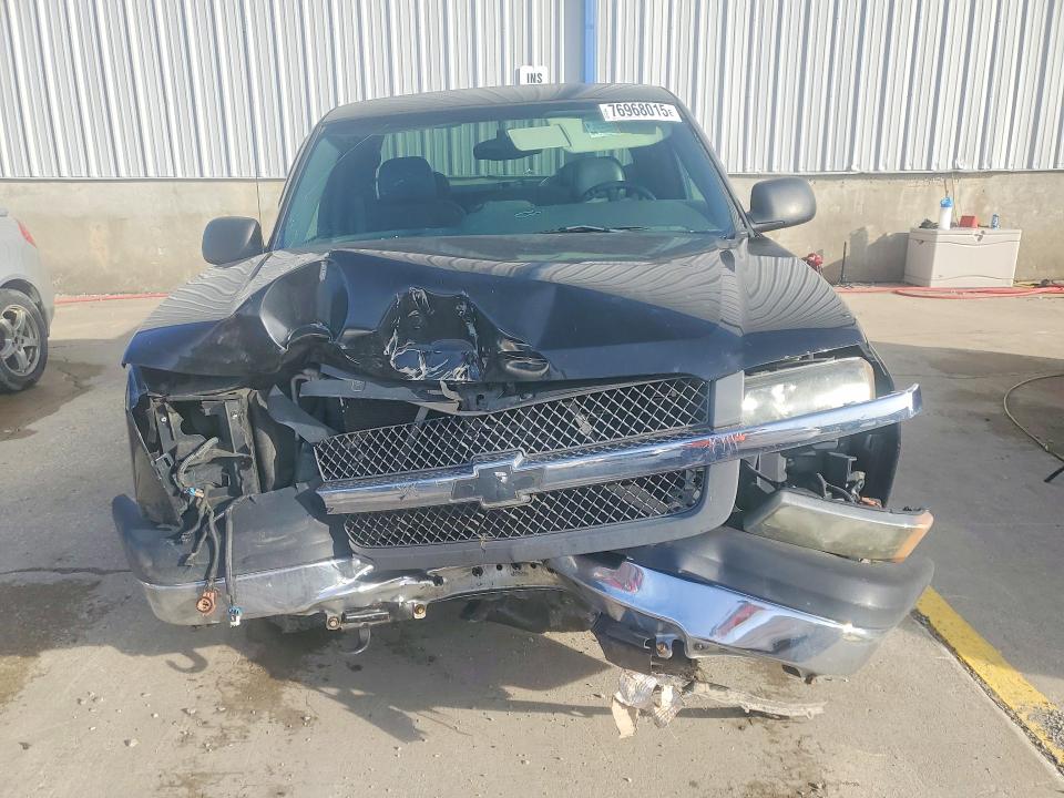 2004 Chevrolet Silverado მანქანა იყიდება აუქციონზე, vin: 2GCEC19T841262262, აუქციონის ნომერი: 76968015