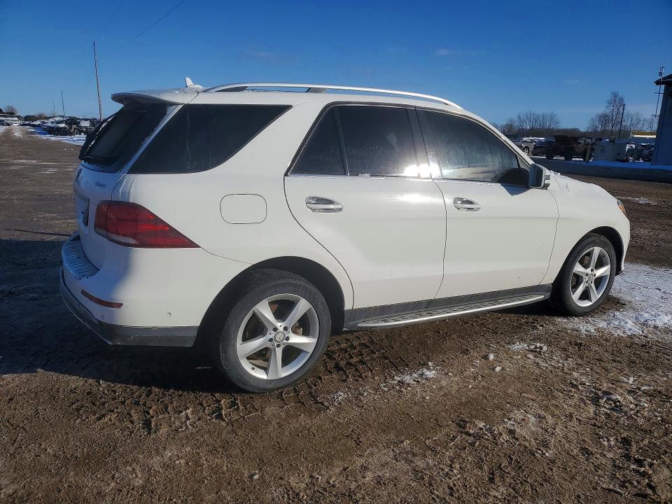 Продажа на аукционе авто 2017 Mercedes-benz Gle, vin: 4JGDA5HB2HA896062, номер лота: 76205885