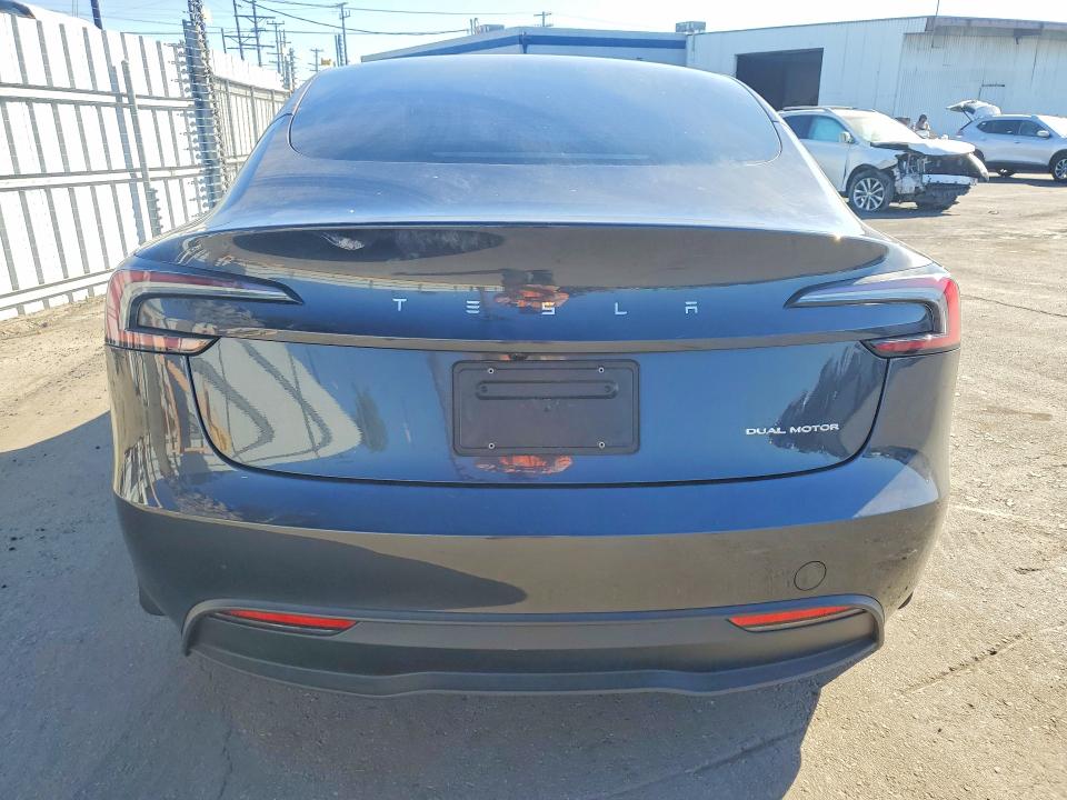 Продажа на аукционе авто 2024 Tesla Model 3, vin: 5YJ3E1EB0RF795127, номер лота: 75318255