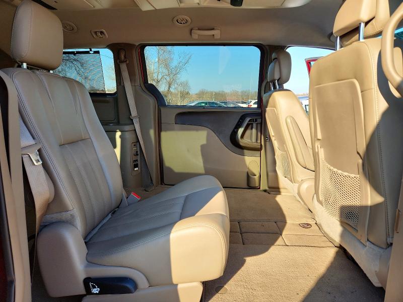 2015 Chrysler Town & Country მანქანა იყიდება აუქციონზე, vin: 2C4RC1CG8FR547478, აუქციონის ნომერი: 80240705