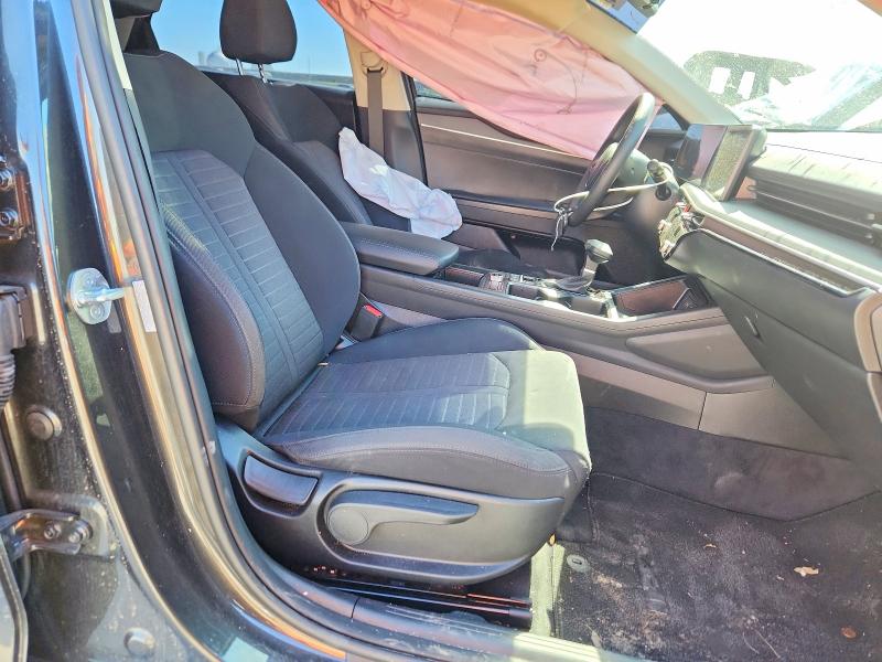 2025 Kia K5 მანქანა იყიდება აუქციონზე, vin: KNAG24J75S5382993, აუქციონის ნომერი: 78863315