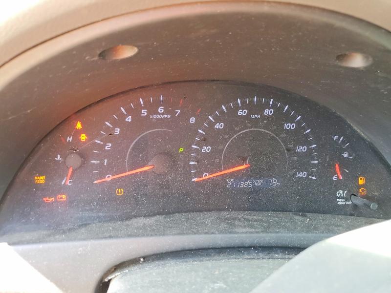 77751545 :رقم المزاد ، 4T1BF3EK6AU102704 vin ، 2010 Toyota Camry مزاد بيع