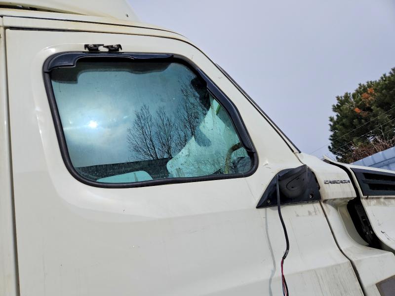 Продажа на аукционе авто 2019 Freightliner Cascadia 1, vin: 3AKJHLDR1KSLC4589, номер лота: 75456455