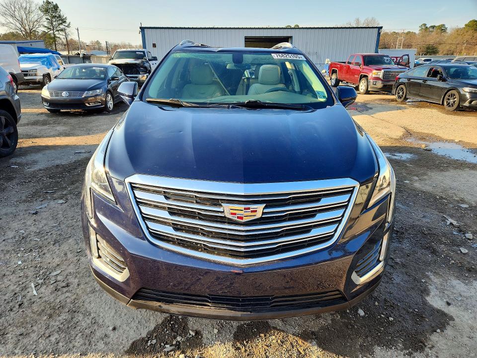 76825105 :رقم المزاد ، 1GYKNBRSXHZ107052 vin ، 2017 Cadillac Xt5 مزاد بيع