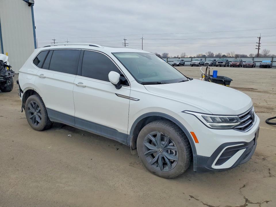 Продажа на аукционе авто 2024 Volkswagen Tiguan, vin: 3VVMB7AXXRM156817, номер лота: 76834415