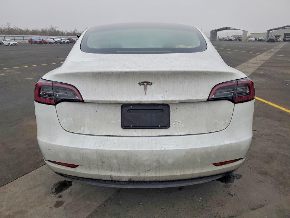 76264625 :رقم المزاد ، 5YJ3E1EA1PF570882 vin ، 2023 Tesla Model 3 مزاد بيع