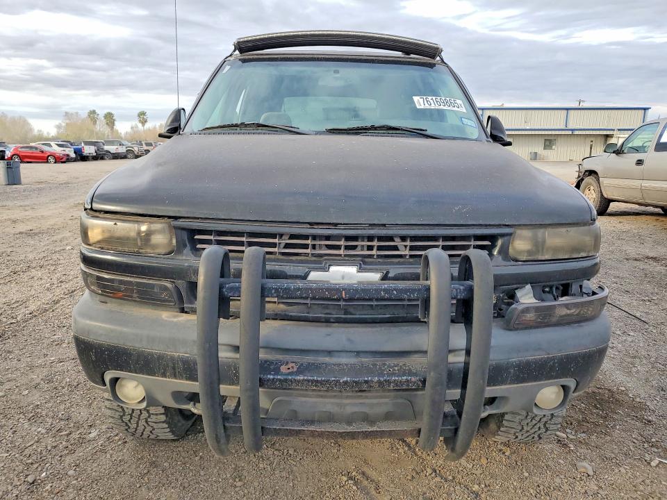 76169865 :رقم المزاد ، 1GNEK13ZX4R142204 vin ، 2004 Chevrolet Tahoe مزاد بيع