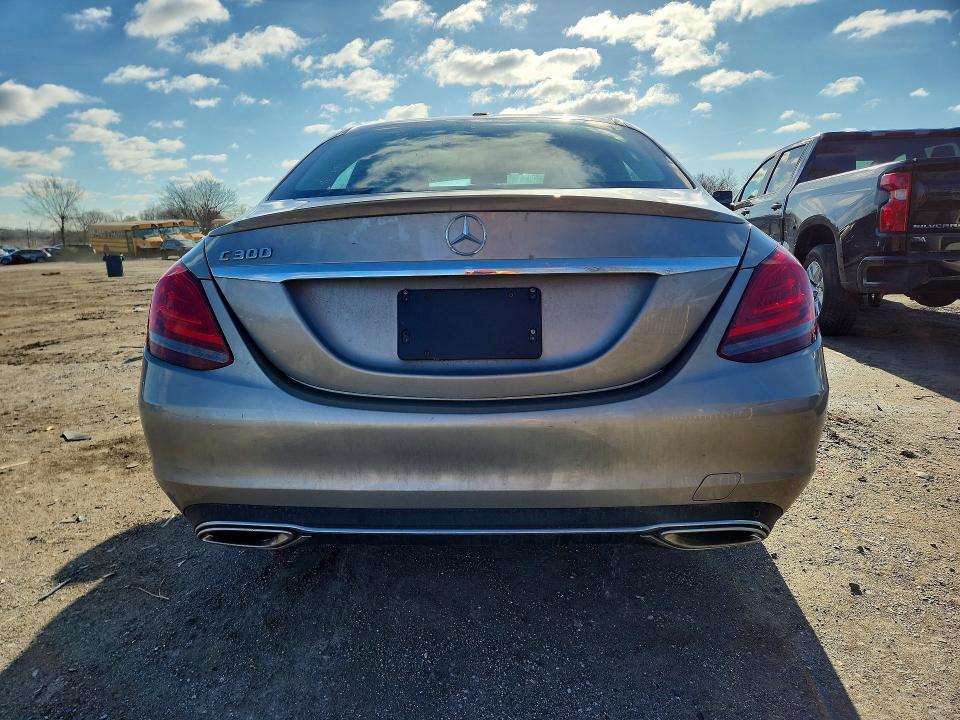 78369465 :رقم المزاد ، 55SWF8DB2LU333100 vin ، 2020 Mercedes-benz C مزاد بيع