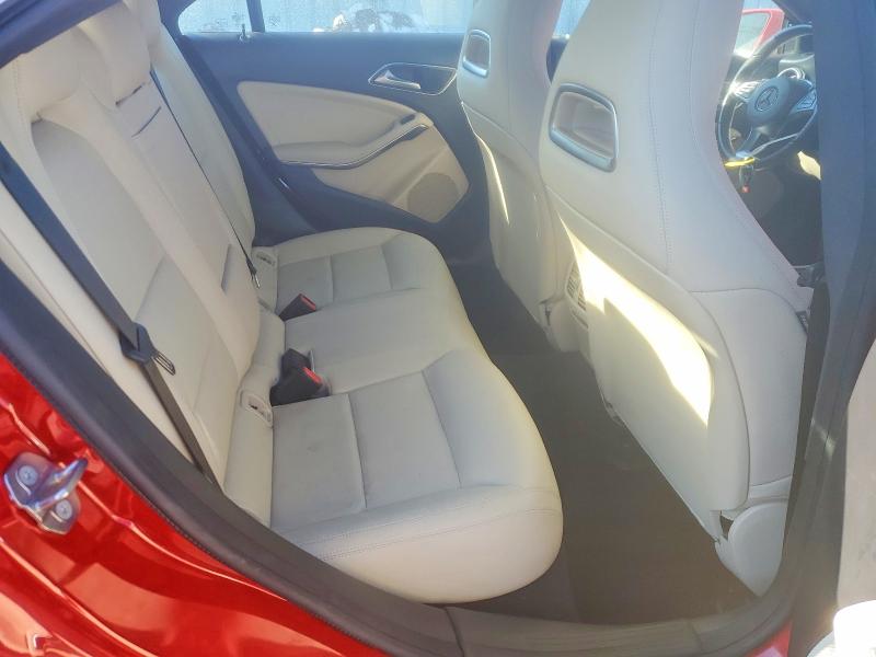 2019 Mercedes-benz Cla მანქანა იყიდება აუქციონზე, vin: WDDSJ4GB3KN724832, აუქციონის ნომერი: 74455805
