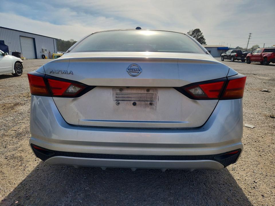 Продажа на аукционе авто 2020 Nissan Altima, vin: 1N4BL4BVXLC230900, номер лота: 78695635