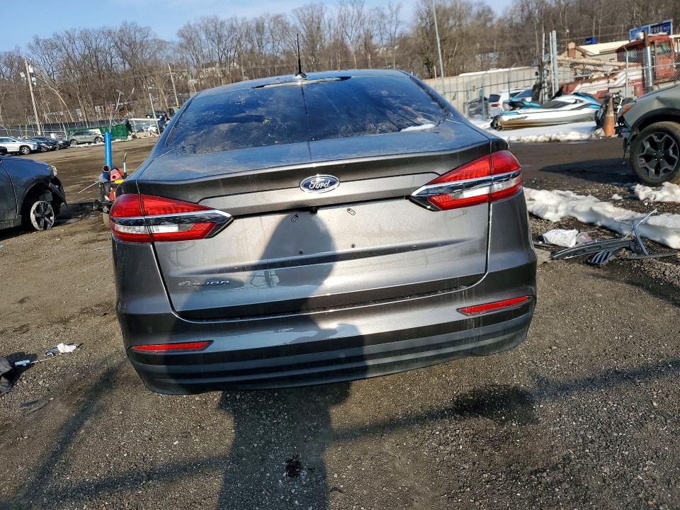 Продажа на аукционе авто 2019 Ford Fusion, vin: 3FA6P0G76KR250151, номер лота: 72700845