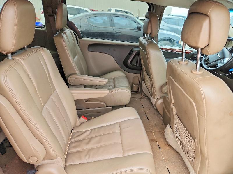 2014 Chrysler Town & Cou მანქანა იყიდება აუქციონზე, vin: 2C4RC1BG1ER165552, აუქციონის ნომერი: 76868765